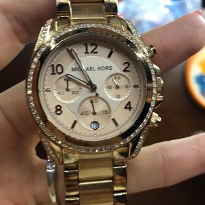 Michael Kors rose gold watch